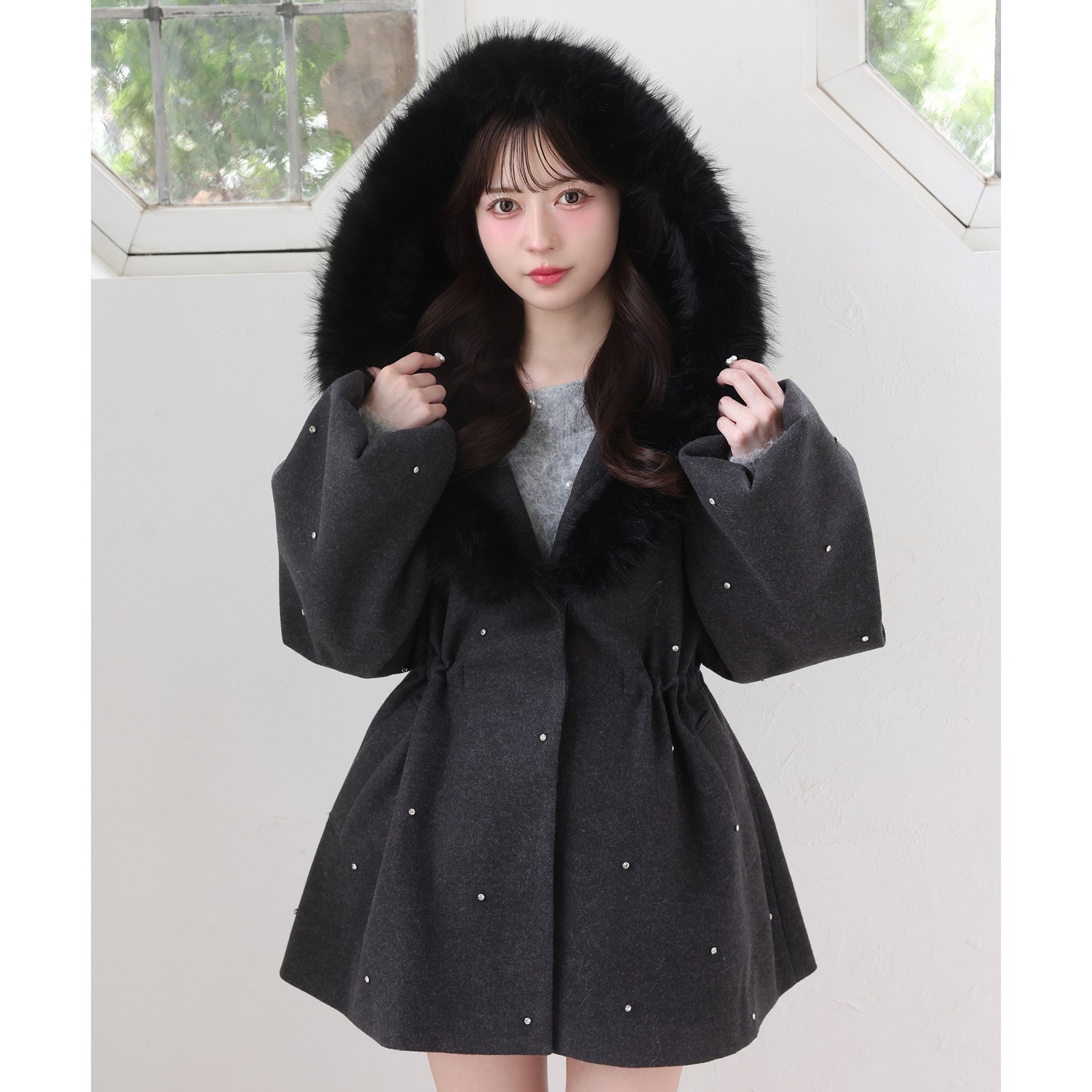 フードフェイクファービジューミドルコート | ファッション通販サイト NUGU