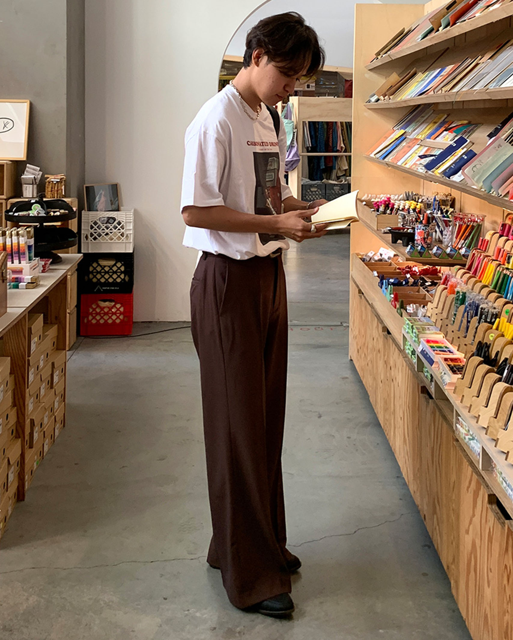 ORIGINAL) ワイドフレアスラックス (brown) | ファッション通販サイト NUGU