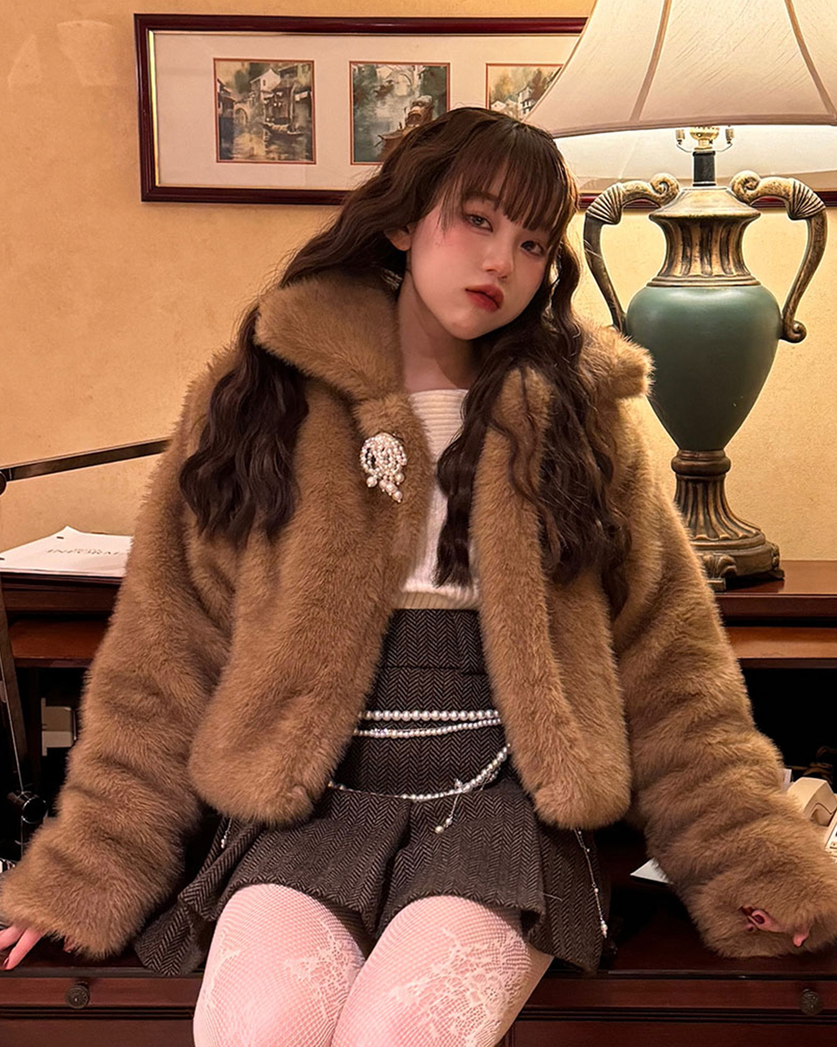 ORIGINAL)カラーファージャケット(ブローチセット) | ファッション通販