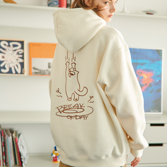 ステッチフード付きパーカークリーム | ファッション通販サイト NUGU