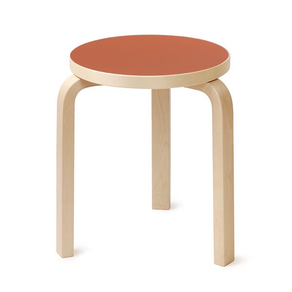 2013年から別注を続ける18色展開｜Artek / Stool 60 スコープ別注