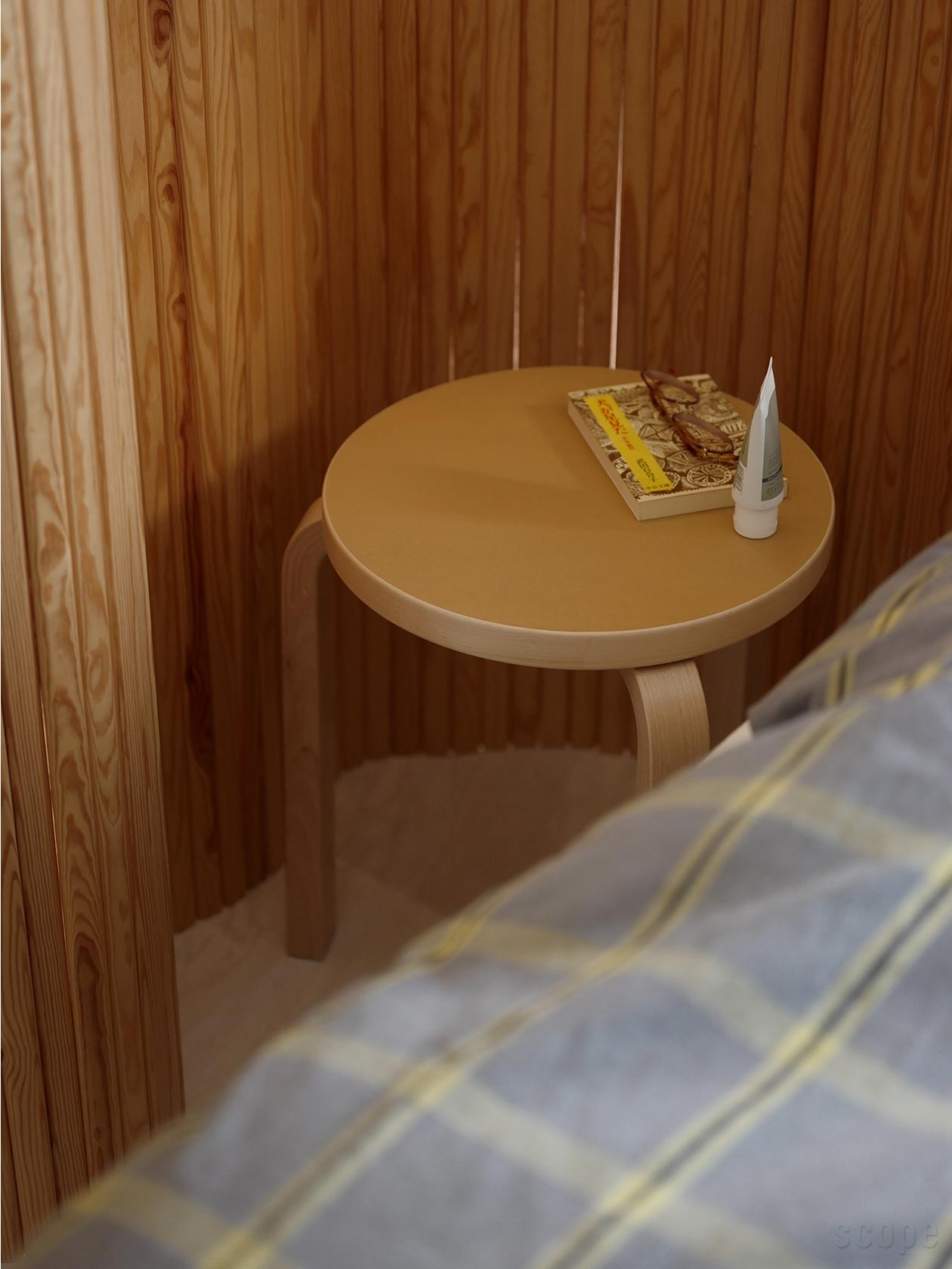 Stool 60 リノリウム 無着色 | Artek (アルテック)