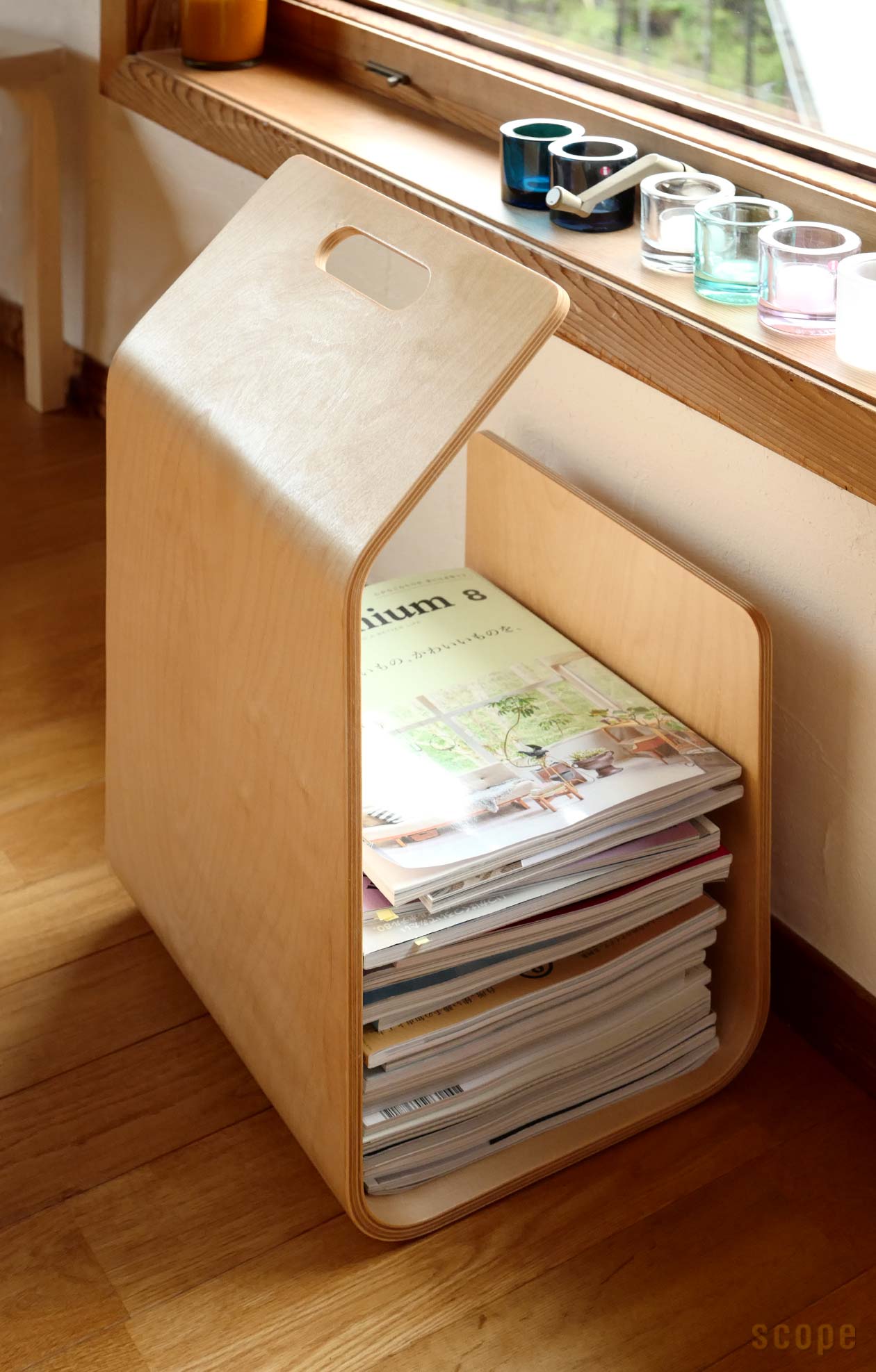 フィンランドで使われ続ける収納｜Artek Kanto マガジンラック