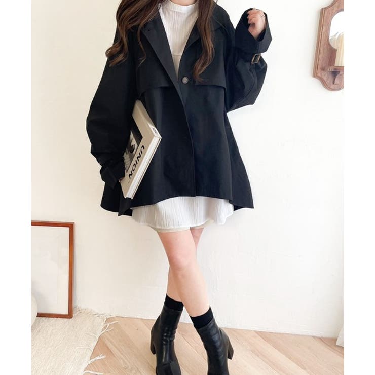 大人ガーリーなポンチョ風トレンチ。バックタックトレンチコート[品番