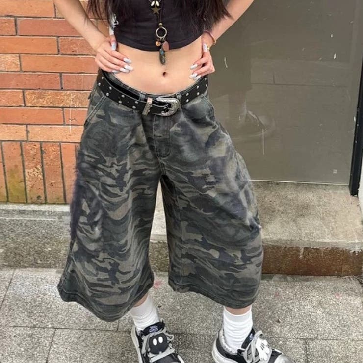 迷彩柄ルーズハーフパンツ バミューダパンツ 春[品番：SHNW0011539