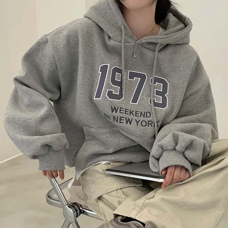 SHOPLIST限定】韓国ファッションコーデの定番。英字柄トレーナーフード