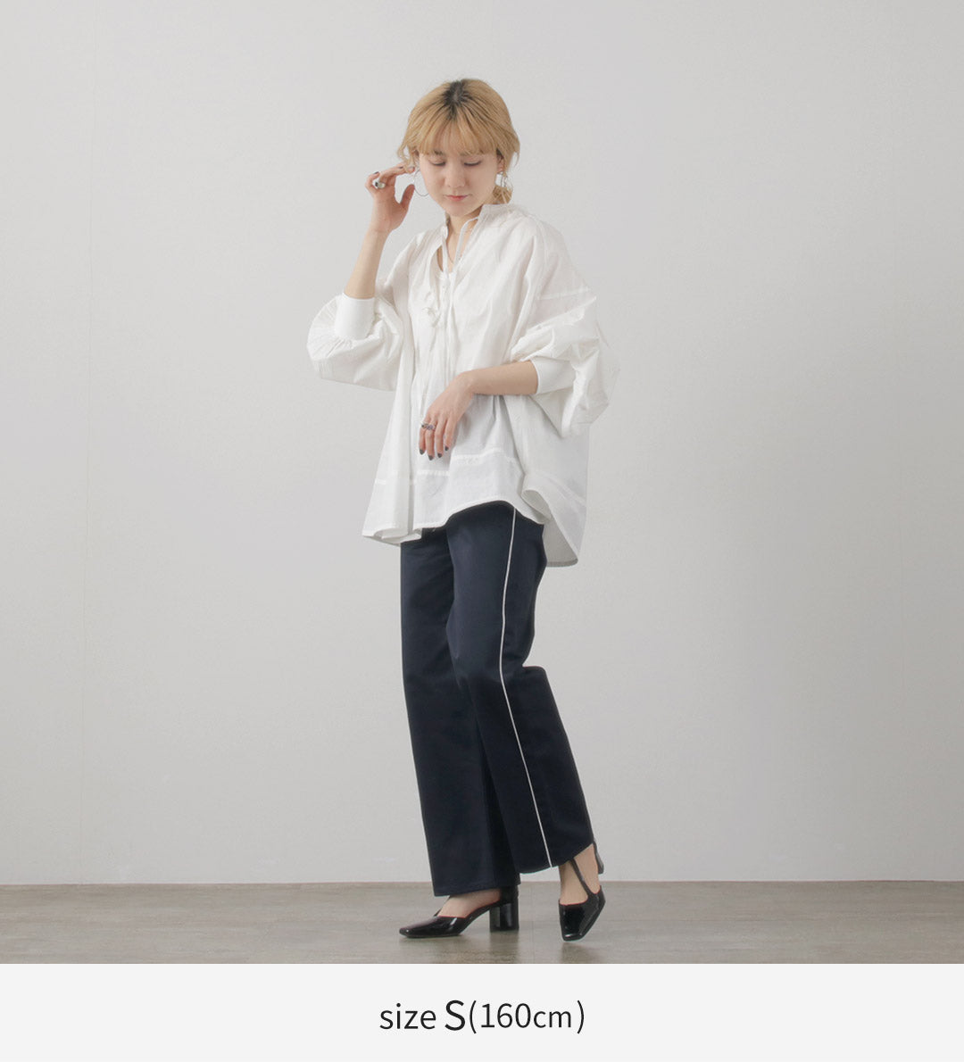 ETRE TOKYO（エトレトウキョウ） サイドライントラウザーズ 224120019