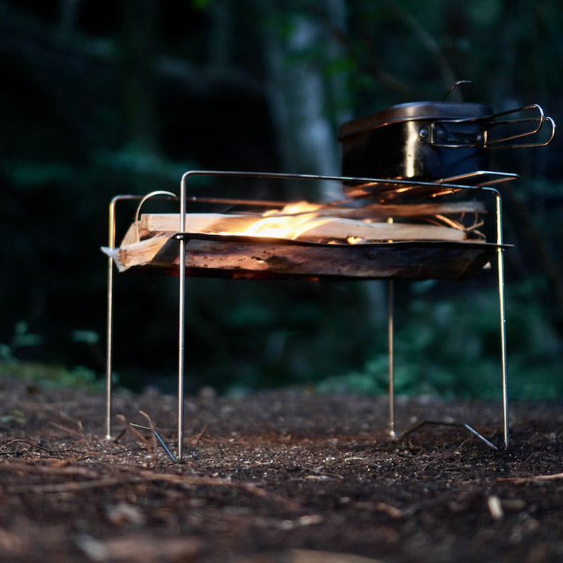 NINJA FIRESTAND SOLO（超軽量焚き火台/400g/耐荷重約4㎏）【PAAGO