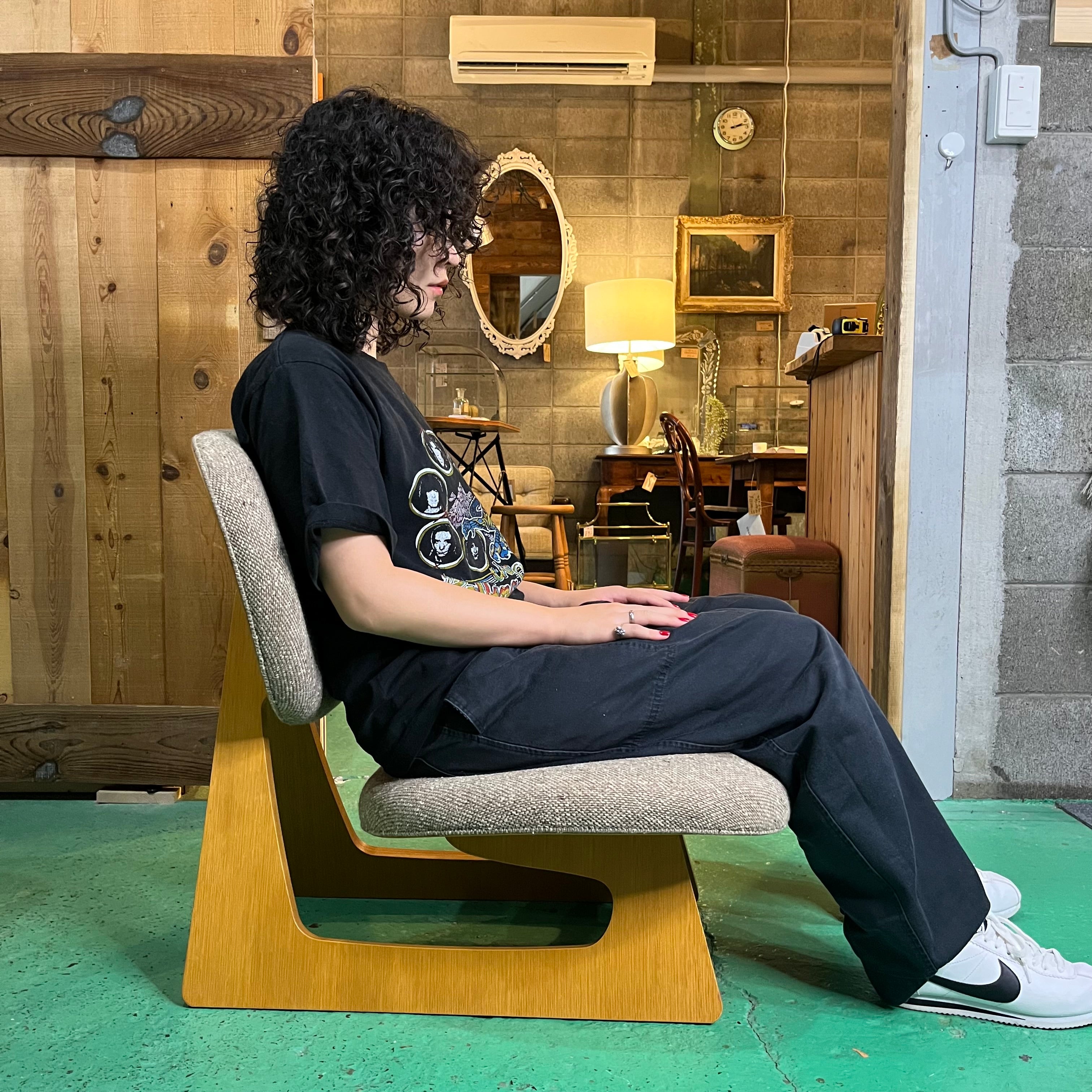 徳島県立工業技術センター 新日本木工 曲木 低座椅子 胡坐楽座椅子