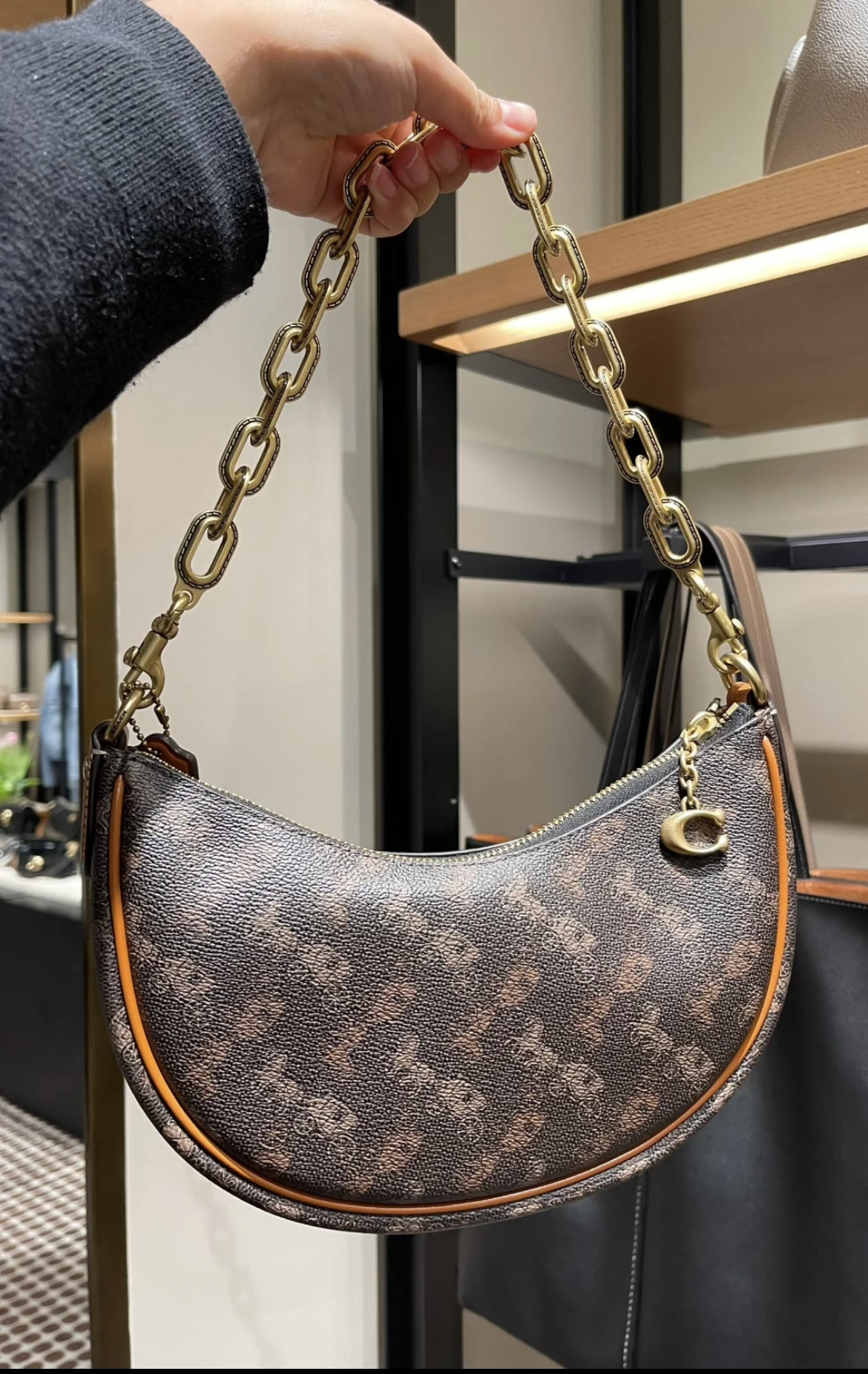 COACH Mira Shoulder Half Moon Bag – Vinee Bag