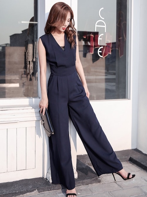 セール】ノースリーブVネックオールインワン・ワイドパンツドレス