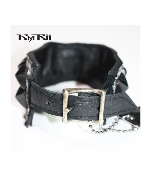 KMRii（ケムリ）の「KMRii ケムリ/ブレスレット/BC-RHINO 02（バングル