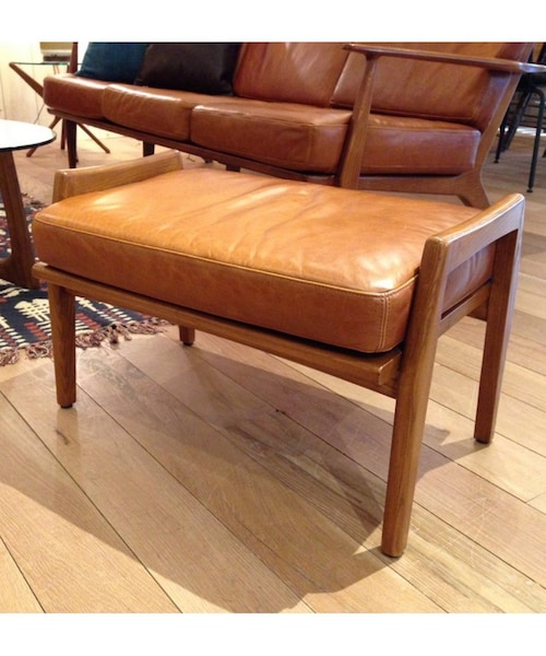 ACME FURNITURE（アクメファニチャー）の「《中型商品》DELMAR OTTOMAN