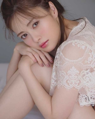 dショッピング |白石麻衣 「白石麻衣写真集 パスポート」 Book