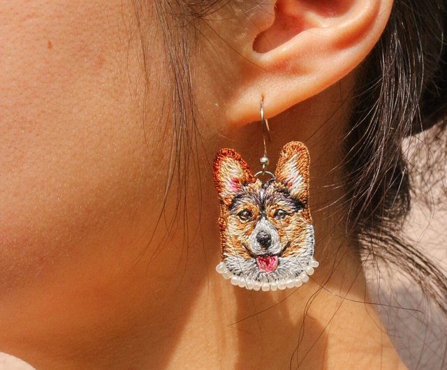 タイ ワンちゃんの気分ピアス *手刺繍ピアス* HORIZON MOON - Pinkoi