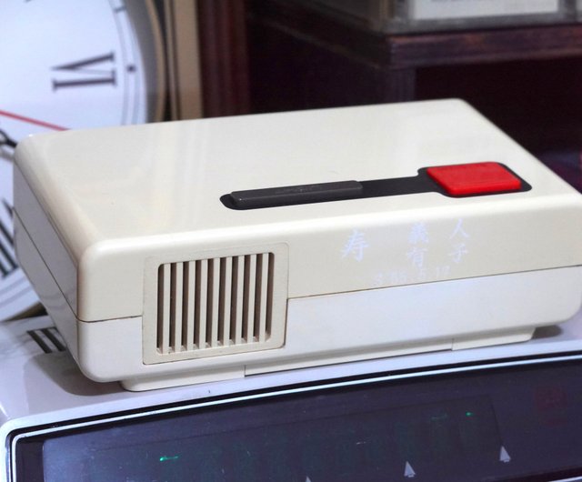 台湾 日本 昭和セイコー パタパタ時計 QN407 白 目覚まし時計 置き時計