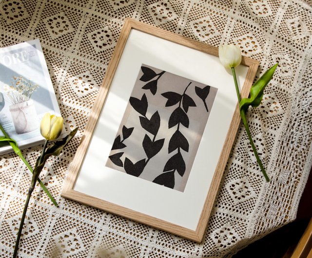 30%OFF】台湾 北米産レッドオーク無垢材の額縁 (裏地付き段ボールを