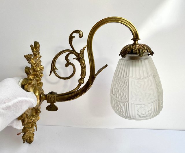 1900's フランス アンティーク 金箔で絵付けされた美しいアトリエ