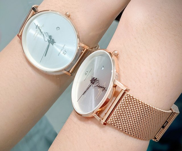 送料無料】台湾 【オーダーメイド時計ギフト】記念犬（一針オーダー