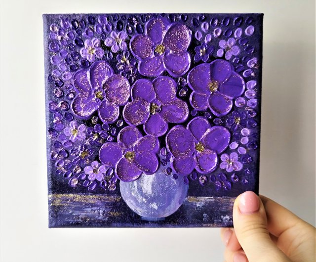 ロシア 質感のあるアクリル画 - 花瓶にユニークな紫の花を作りましょう