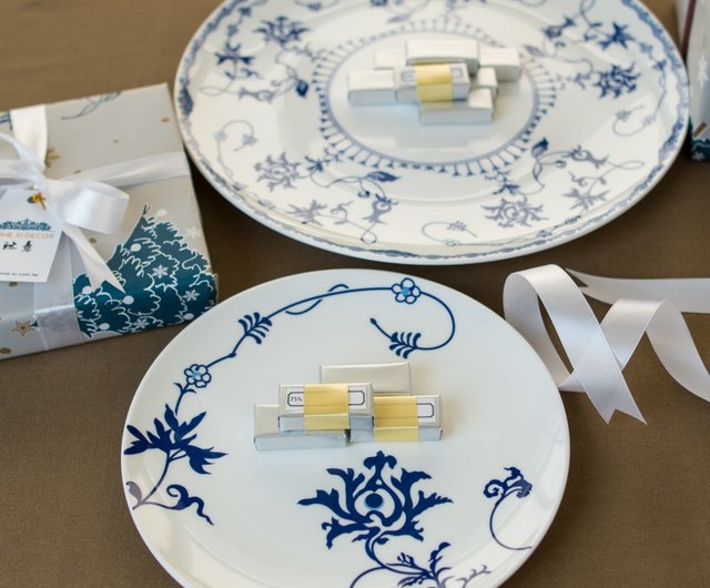 送料無料】台湾 青と白の磁器プレート8 