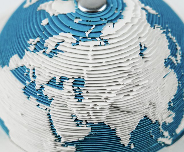 送料無料 20%OFF】2026 3D立体ペーパーアート地球カレンダー【国際英語