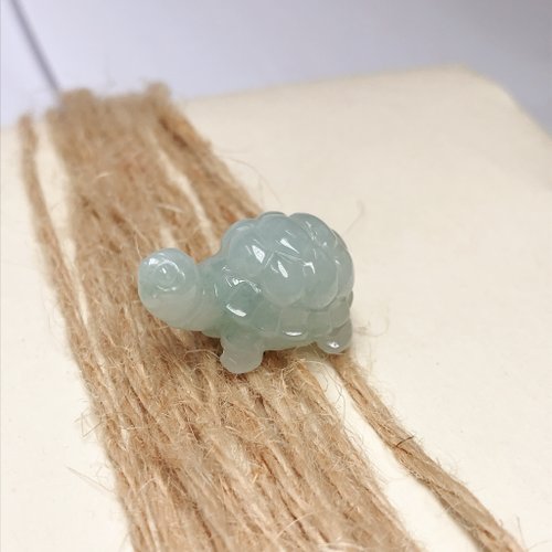 送料無料 40%OFF】台湾 【幸運・長寿】氷翡翠亀の置物 | 天然ビルマ産A