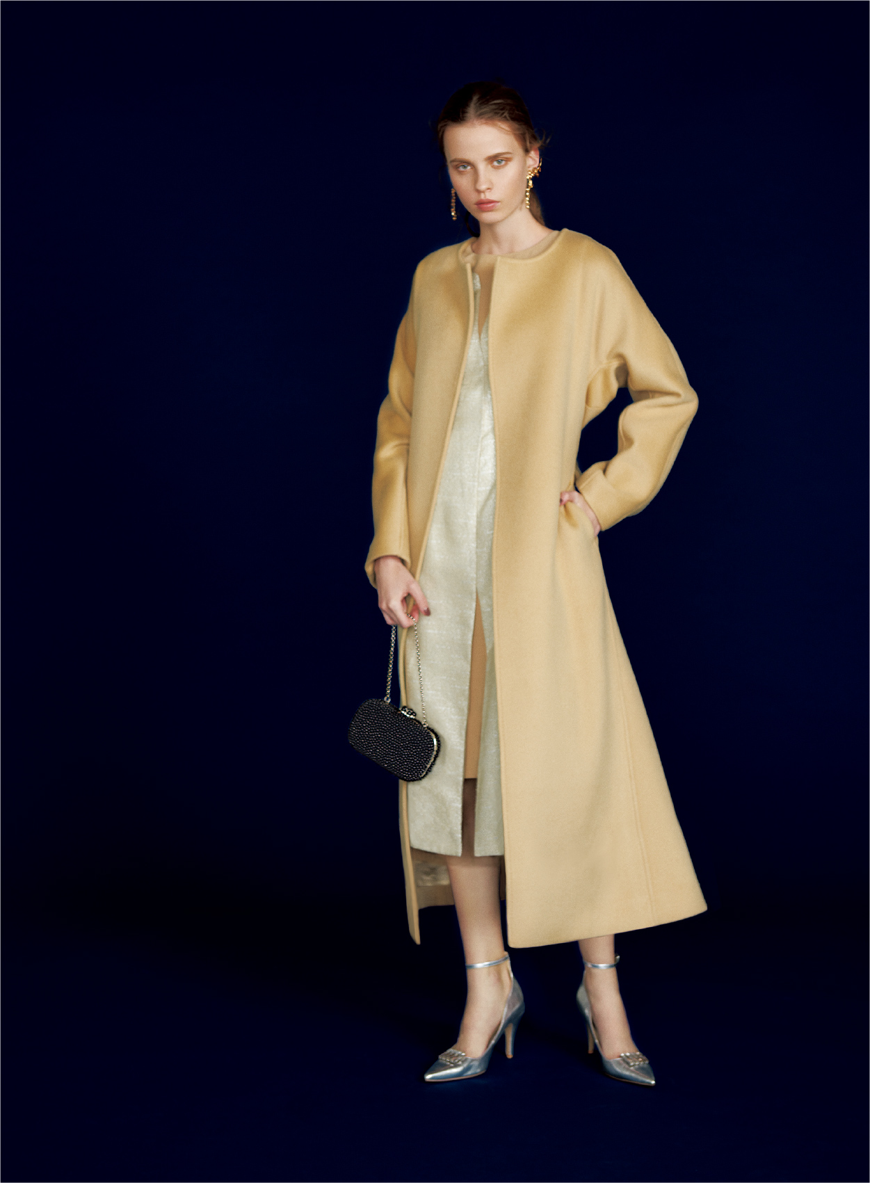 FALL ICONIC COAT | セルフォード | CELFORD Official Brand Site