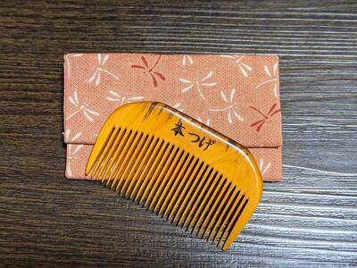 つげ櫛の櫛留商店 本つげ材ミニ櫛（すす櫛中歯）袋付 | 愛知県名古屋市