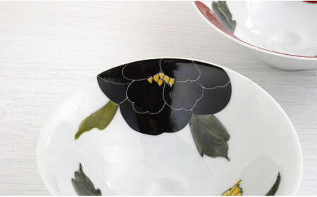 有田焼 泰山 赤牡丹・黒牡丹 俵小丼2枚セット 食器 器 うつわ 陶磁器