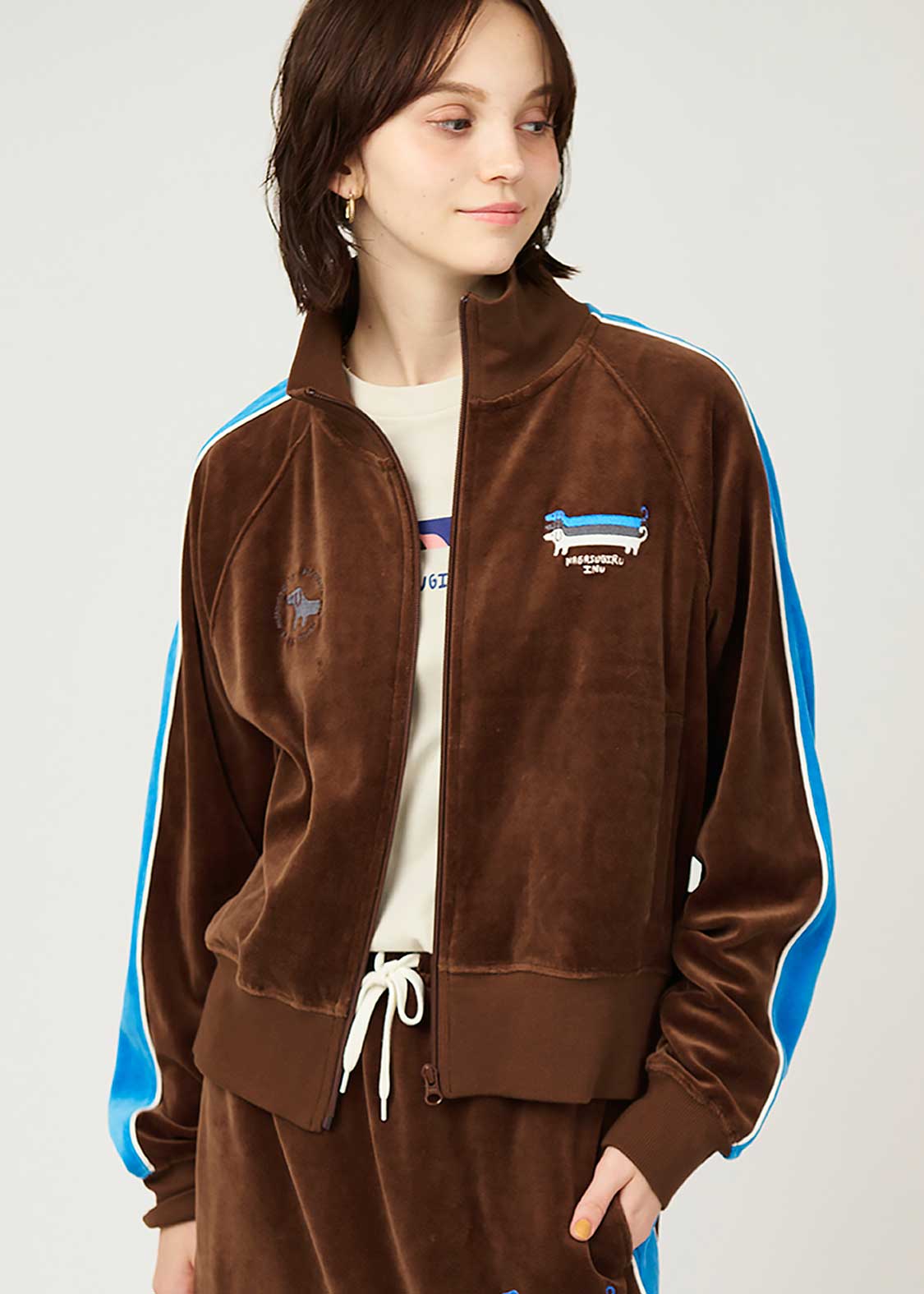 ナガスギルイヌ｜ベロアコンパクトトラックジャケット｜ウィメンズ