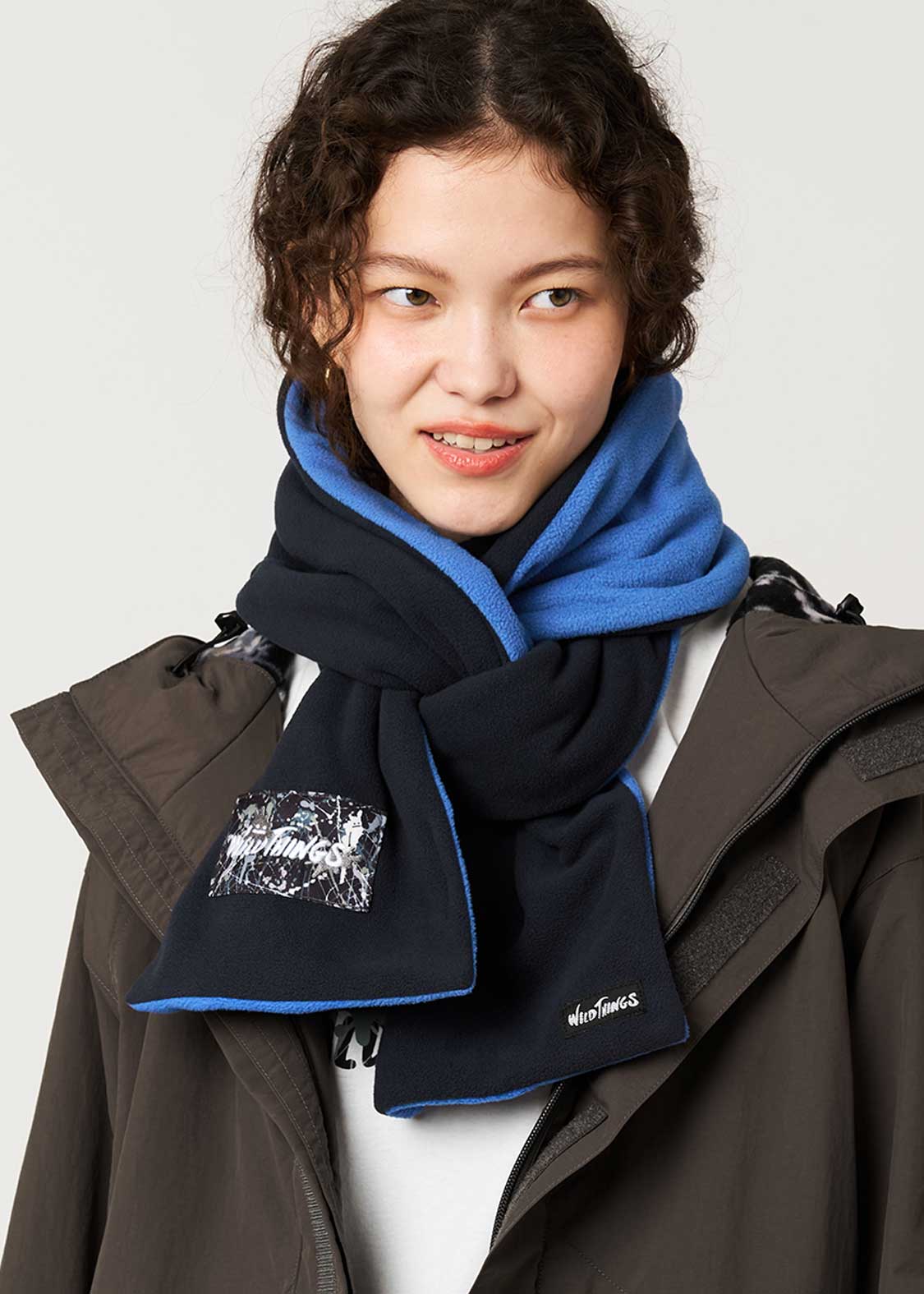 ビューティフルシャドーワイルドシングス｜フリースマフラー｜ユニ