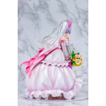 微笑む姿が可愛らしい――『SSSS.GRIDMAN』より「新条アカネ