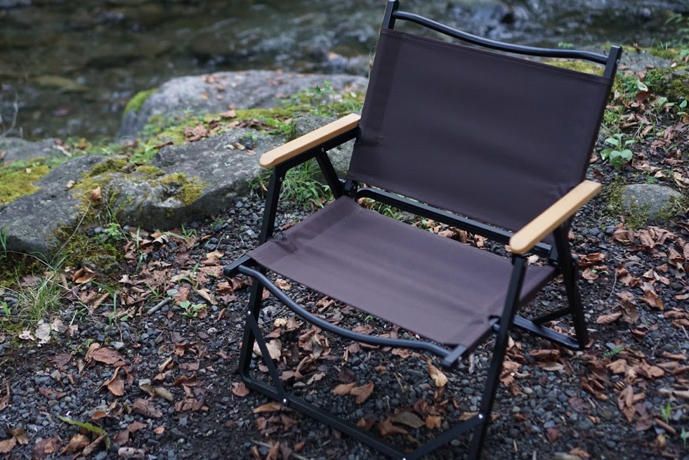 レビュー】ハイランダーのアルミデッキチェアを使ってみた | ちょっと
