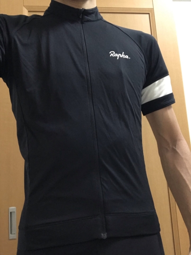 Raphaコアジャージは身長で選ぶ？胸囲腹囲で選ぶ？