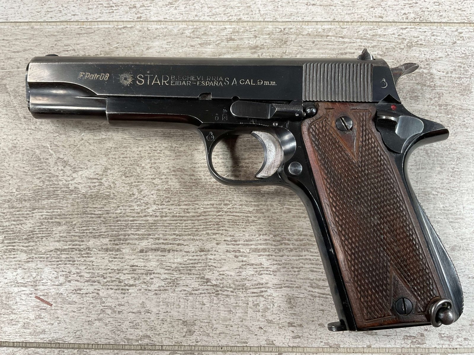 STAR MODEL B NAZI MARKED 9mm PISTOL #3-02048 - Checkpoint Charlie's