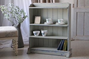 ブルーグレーペイントがシャビーなブックシェルフ（本棚） イギリス