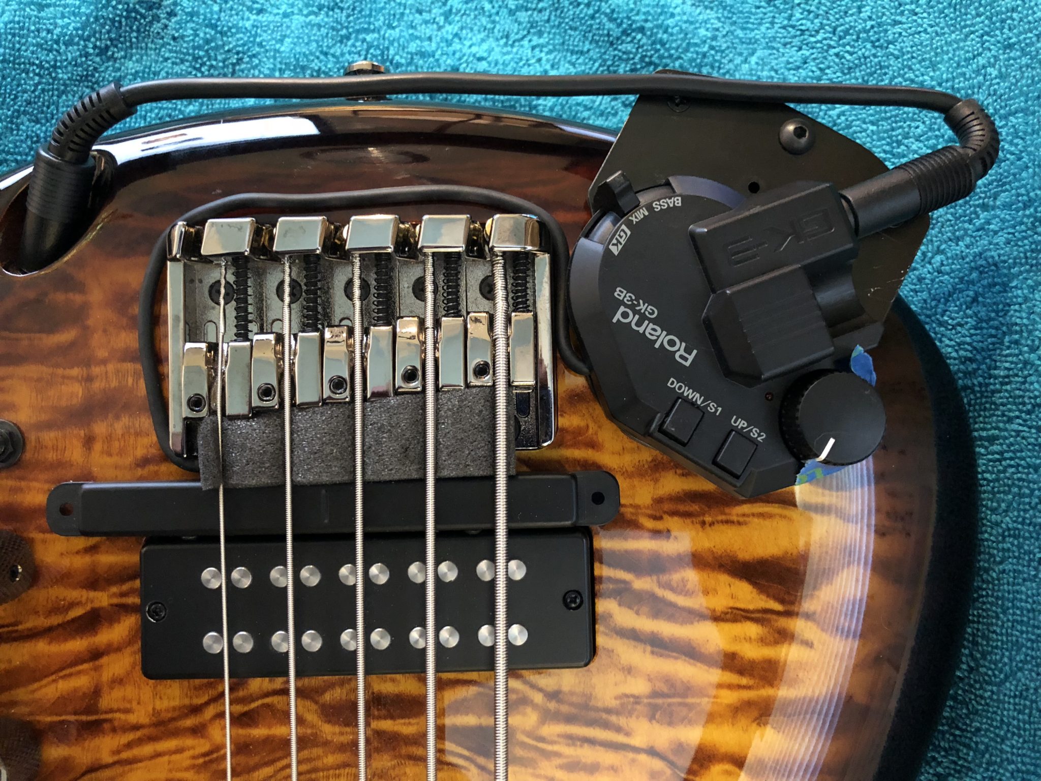 How to Install the Roland GK-3B Bass Pickup for Synth Access