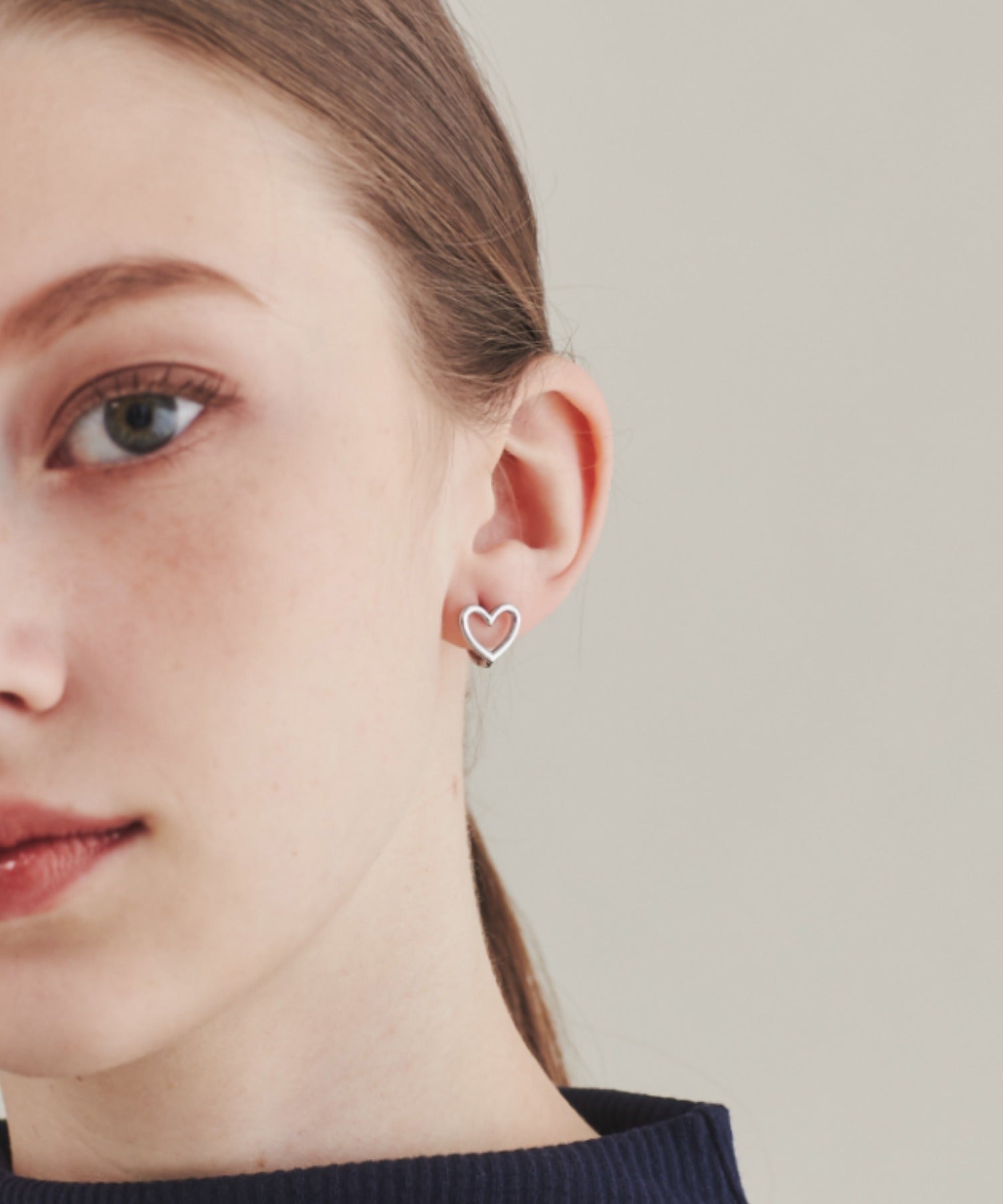 金属アレルギー対応 】 ハートフープピアス サージカルステンレス (両