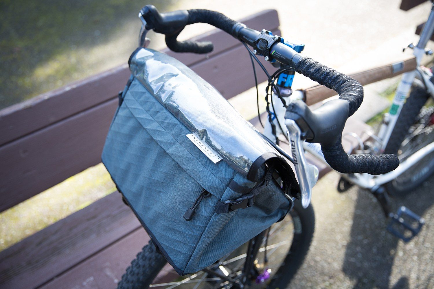 OUTER SHELL アウターシェル バッグ サークルズ ブルーラグ パニア