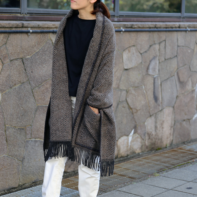 LAPUAN KANKURIT ラプアンカンクリ｜ポケットショール MARIA COMFOTA