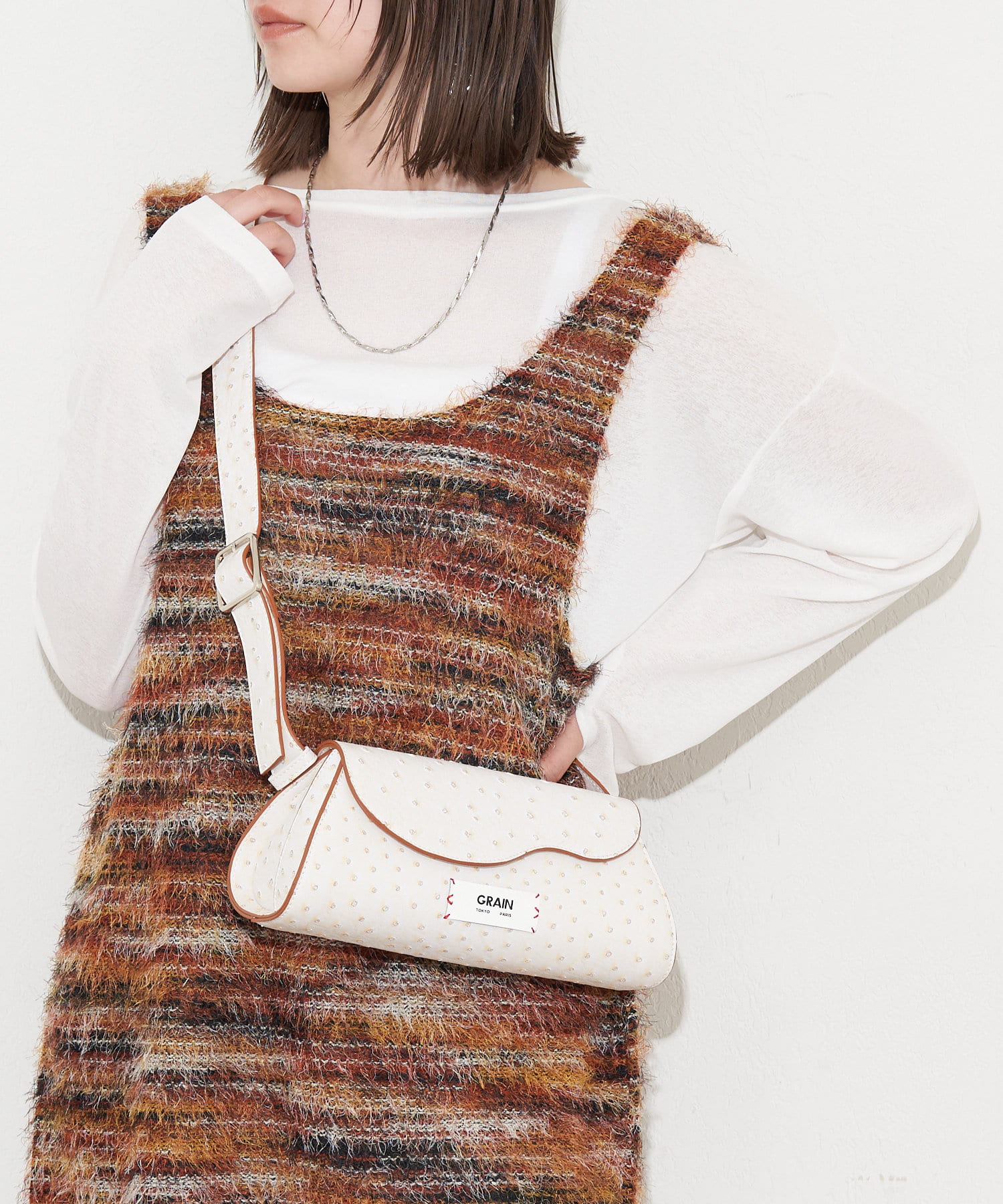 GRAIN/グレイン】オーストリッチ変形フラップショルダーバッグ