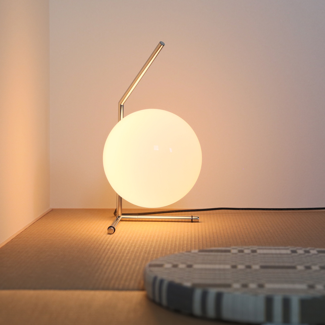 FLOS（フロス）IC LIGHTS アイシーライト 正規販売店 イタリア照明