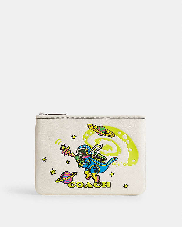 公式】COACH – コーチ | 【コズミック】 コーチ エッセンシャル ポーチ