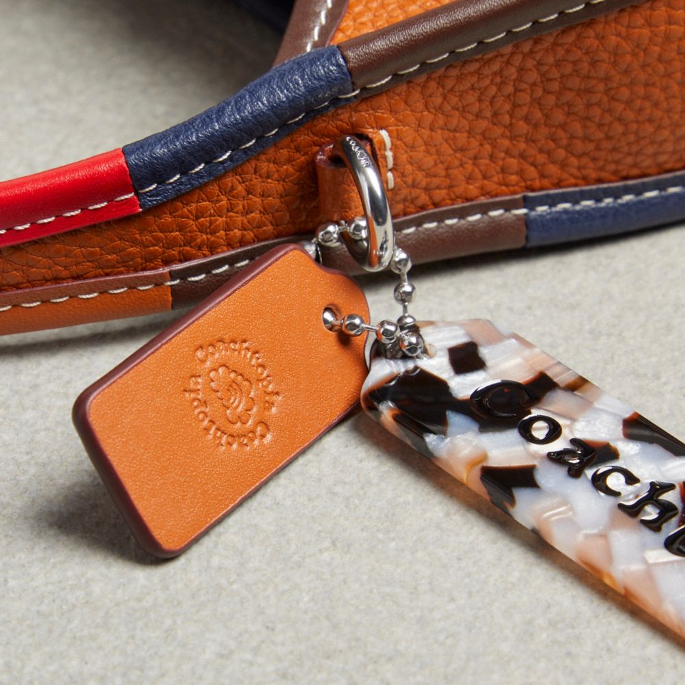 公式】COACH – コーチトピア™ | ミニ エルゴ バッグ・Coachtopiaレザー