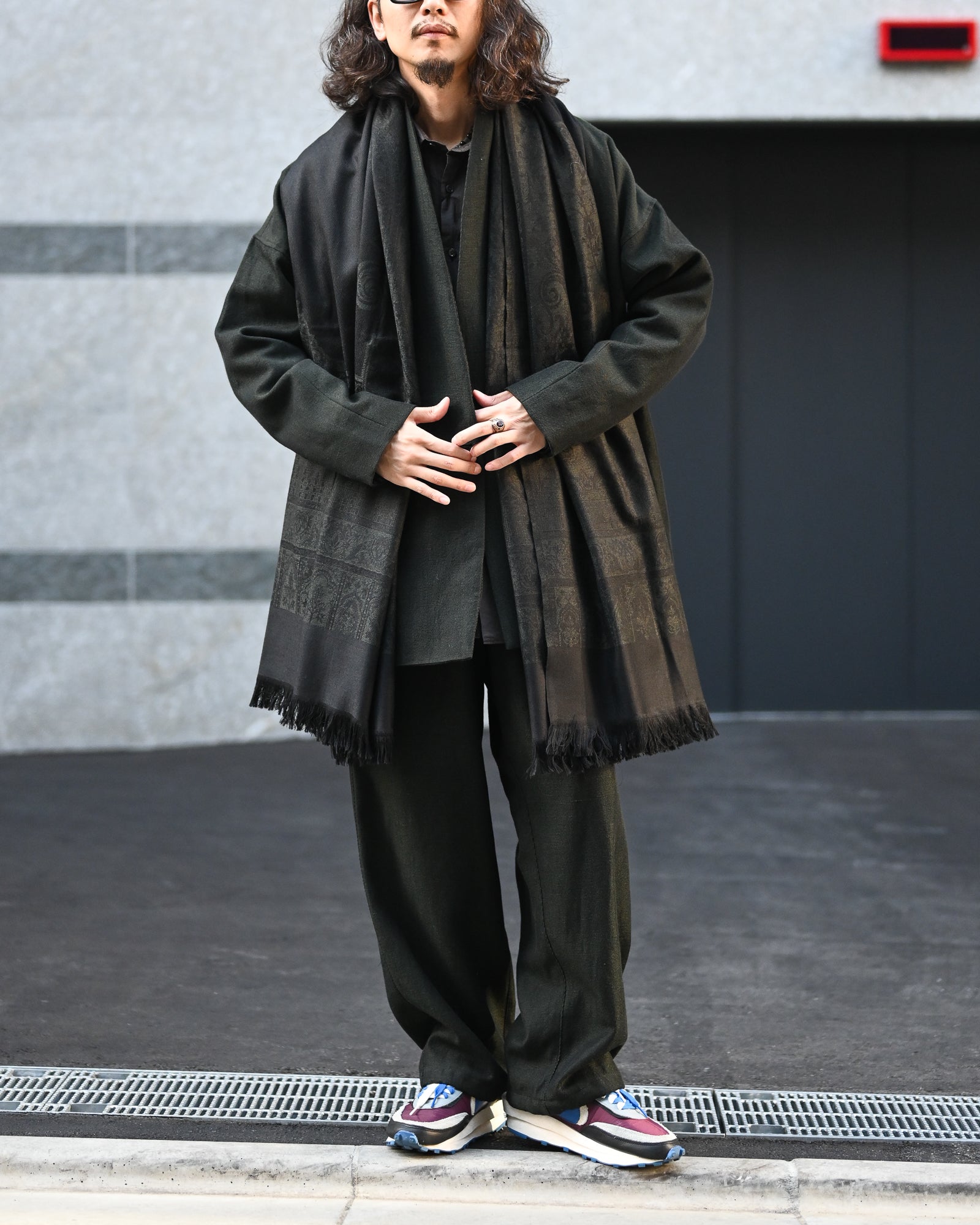 YANTOR - Tibetan Paisley Jacquard Wool Stole | COELACANTH ヤントル