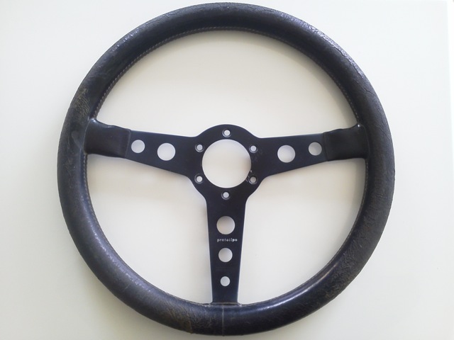 絶版 希少 初期物MOMO プロトティーポ ステアリング 37Φ 旧車 MOMO