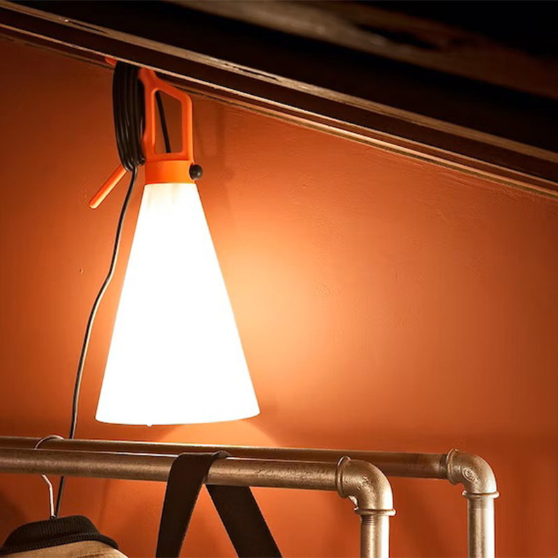 FLOS（フロス）MAYDAY （メイデイ）テーブルランプ オレンジ