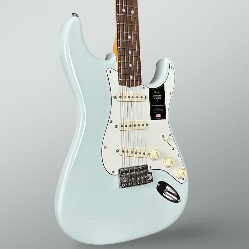 Fender American Vintage II 1965 Stratocaster 2025 - Sonic Blue