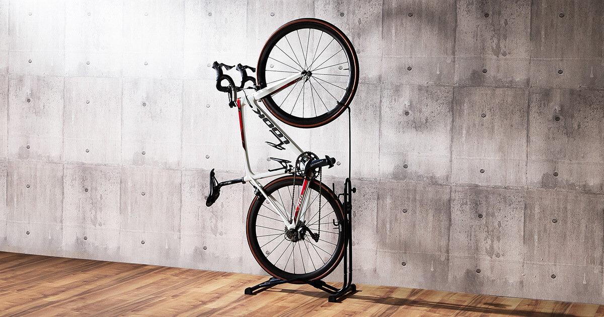盗難対策で自転車を室内保管するなら、縦置きで省スペースな「自転車